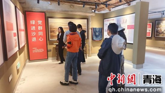 图为海外华文媒体开展实地采访活动。陈元邦摄